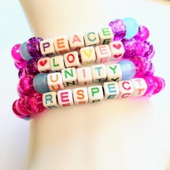 STACKABLE PLUR Set Kandi Bracelet Bundle - Picture 3 of 5